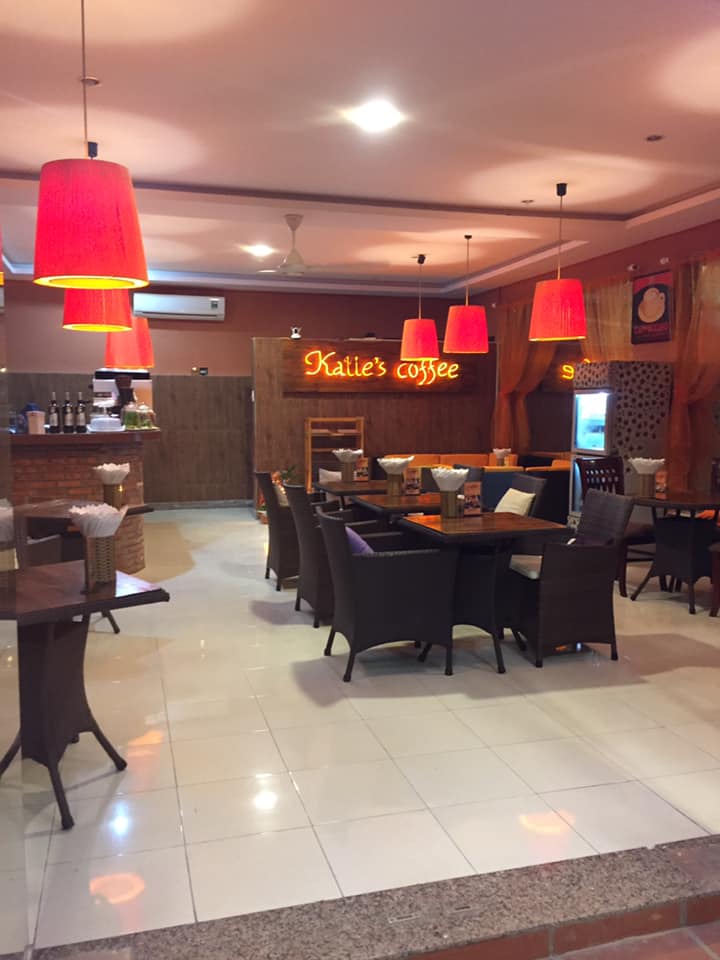 Gợi Ý 14 Quán Cafe Ở Bình Thuận: Đồ Uống Ngon & Cảnh Đẹp