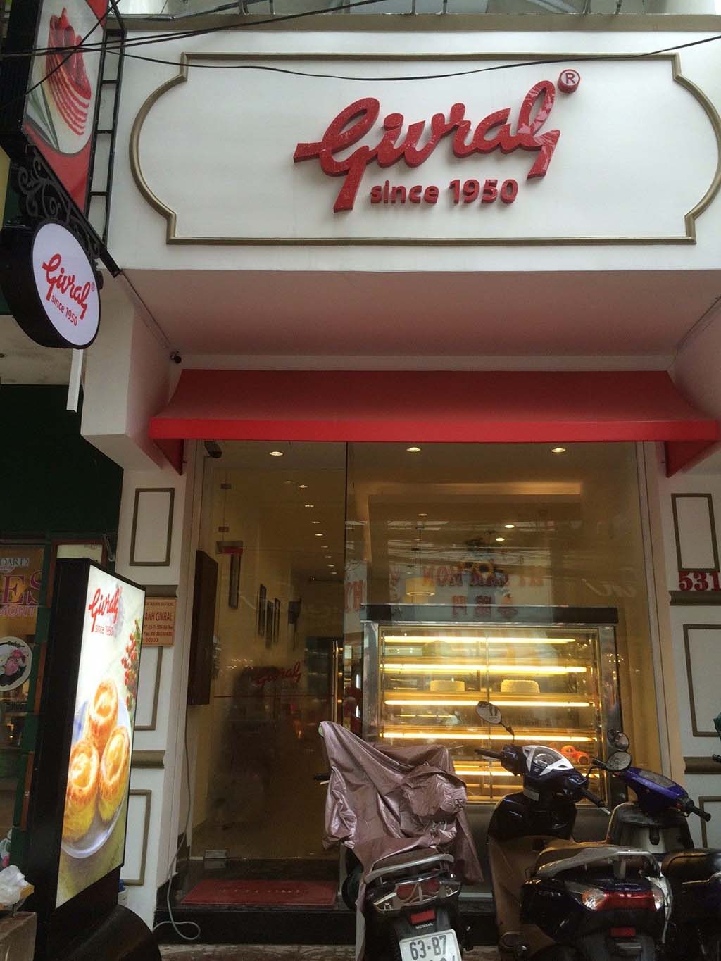 Địa Chỉ Các Tiệm Bánh Kem Ngon Ở Sài Gòn & Bắt Mắt