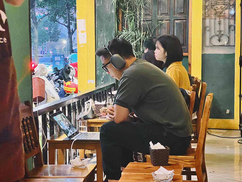 10+ Quán Cafe Vintage Hà Nội Đẹp, Có Địa Chỉ & Pass Wifi