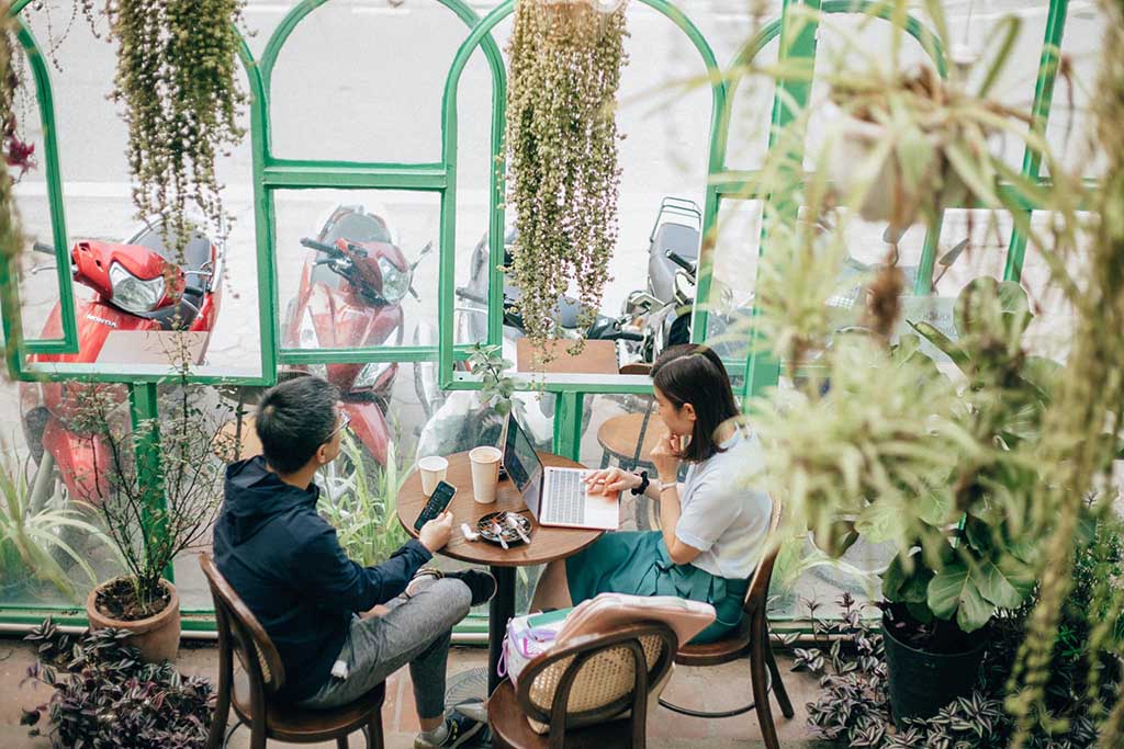 10+ Quán Cafe Chill Ở Hà Nội Giúp Thư Giãn & Chụp Ảnh Đẹp