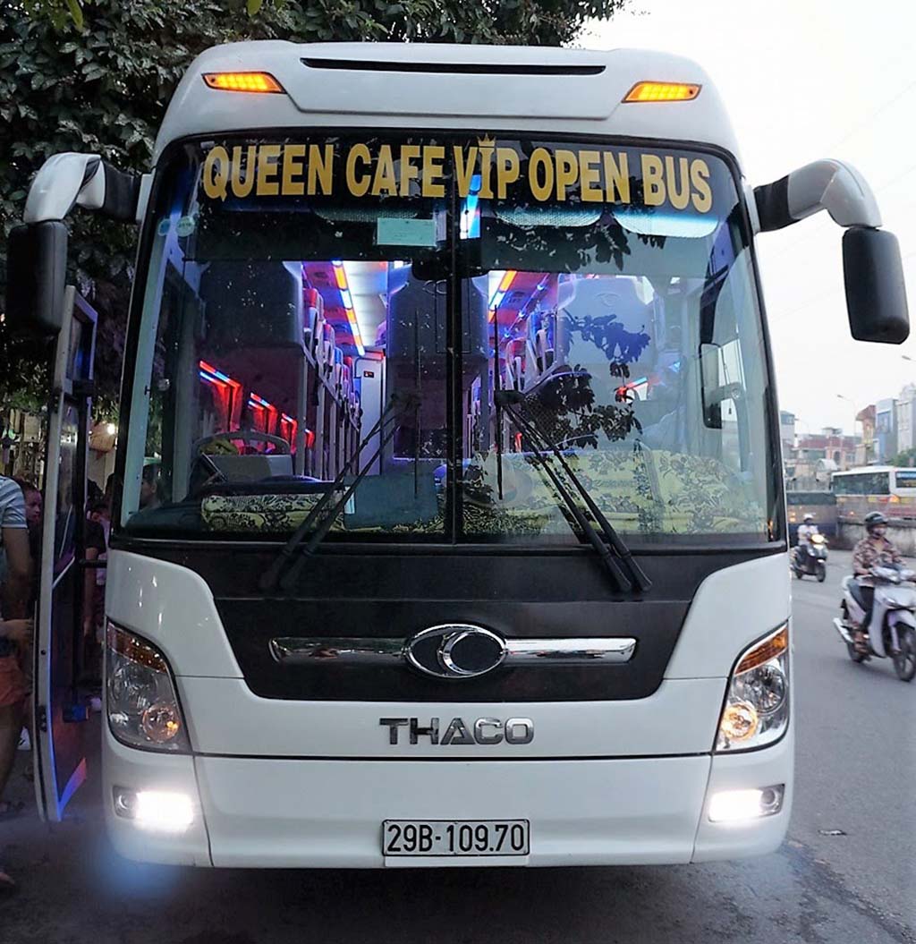 Tìm Hiểu Xe Khách Đi Lào Cai: Nhà Xe, Giá Vé & Thời Gian